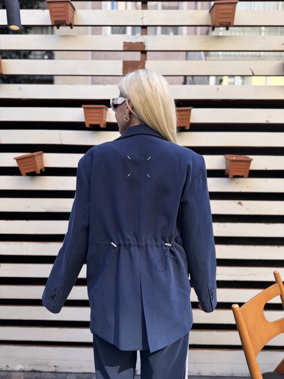 Lacivert şerit detaylı ceket pantolon takım