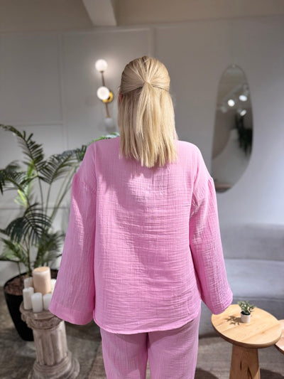 Pembe müslin gömlek pantolon takım