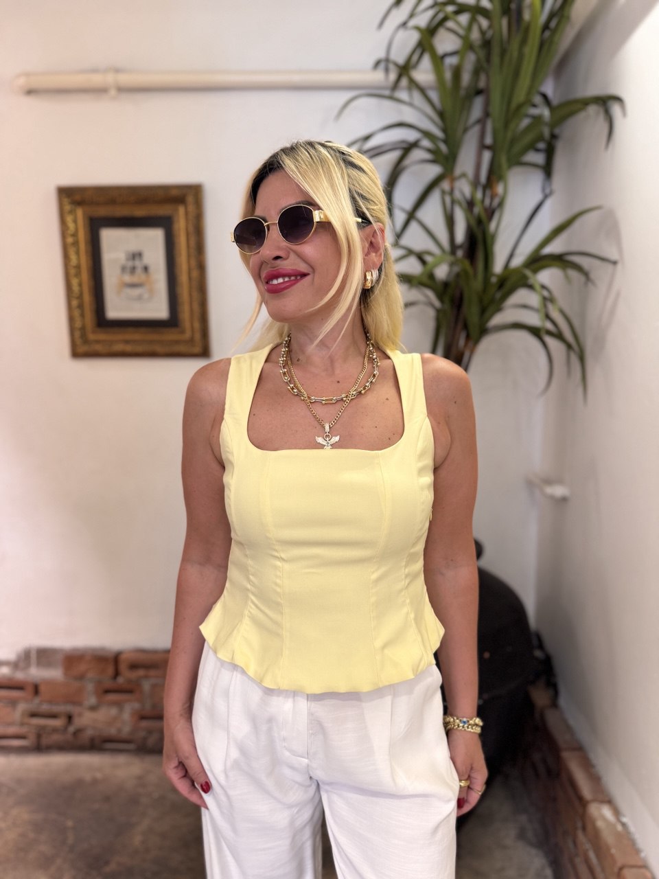 Sarı kare yaka büstiyer