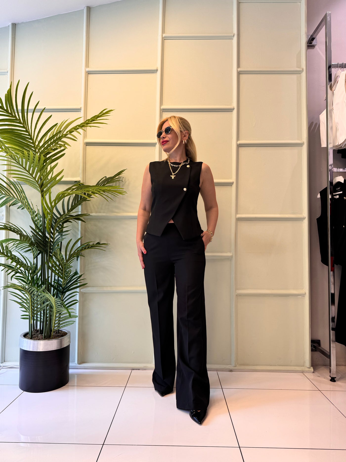 Siyah arka beli lastikli palazzo pantolon