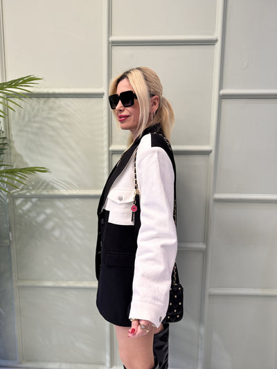 Siyah-Beyaz blazer ceket