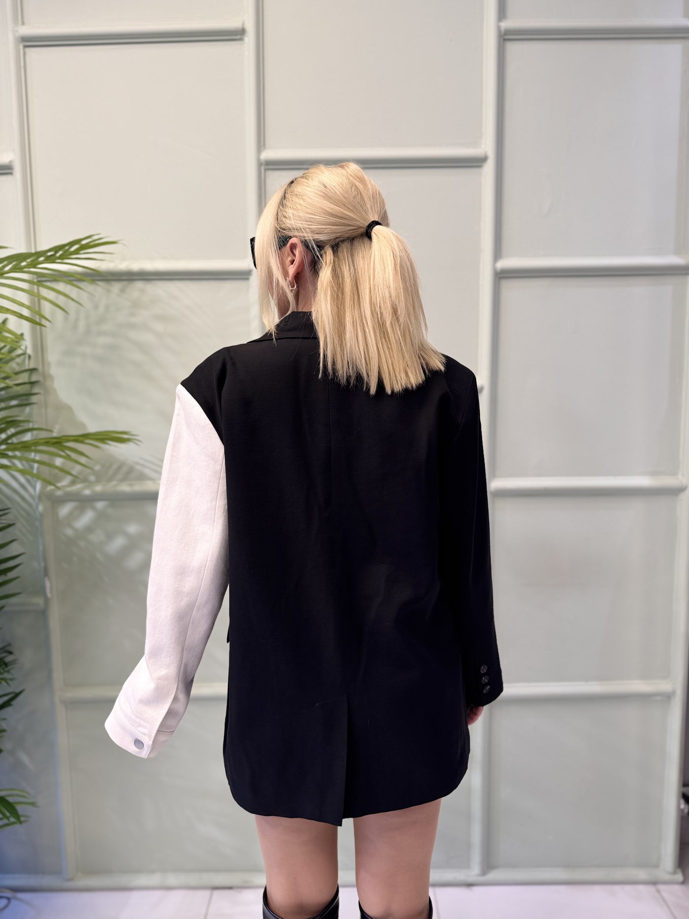 Siyah-Beyaz blazer ceket